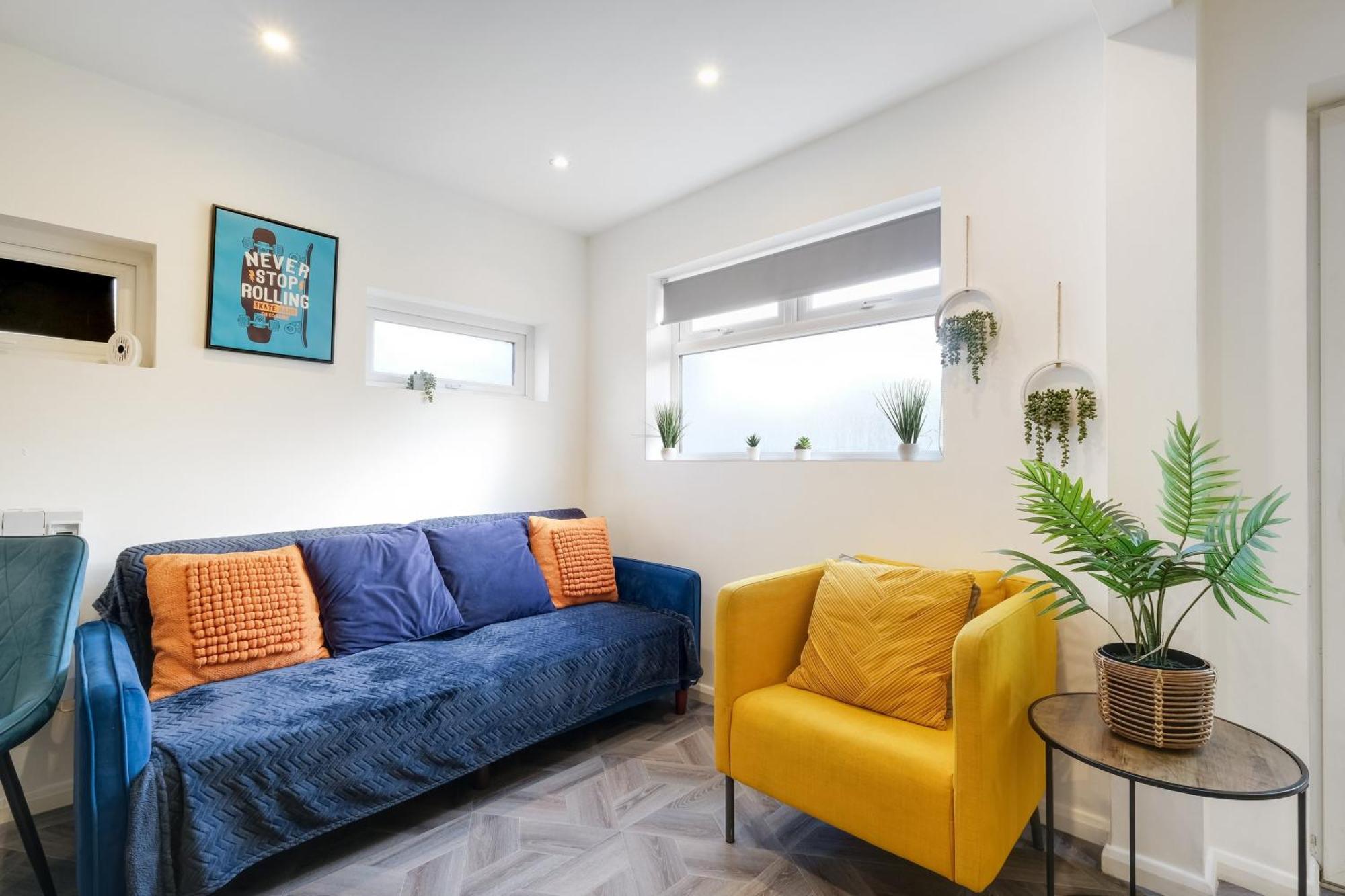 Kings House Apartment Hayes, West London Apt A Northolt  Exterior foto