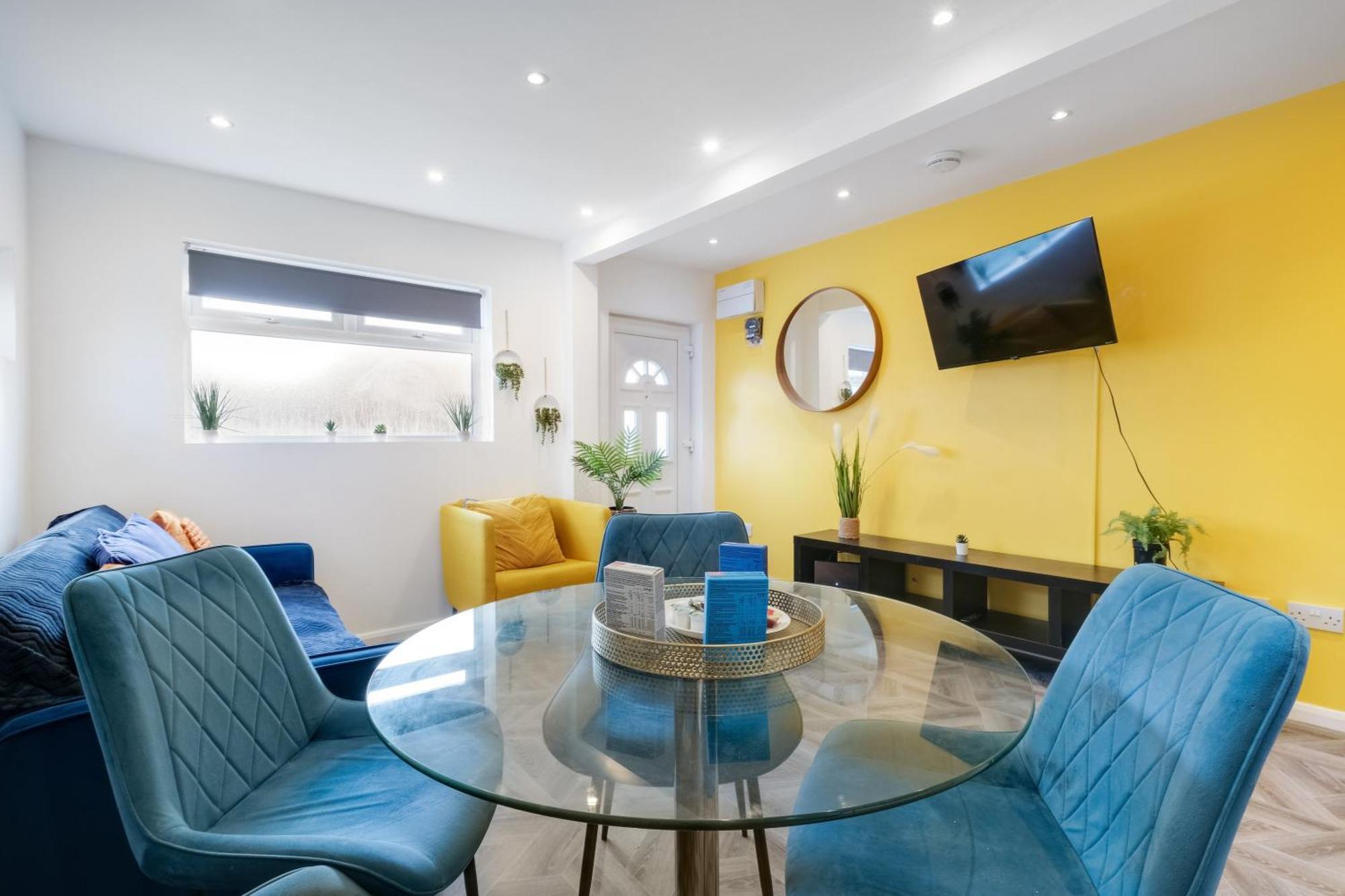 Kings House Apartment Hayes, West London Apt A Northolt  Exterior foto
